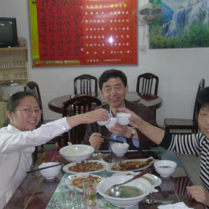 YellowMountain-067 Today is father's birthday. We went to a special yellow mountain restaurant to celebrate.