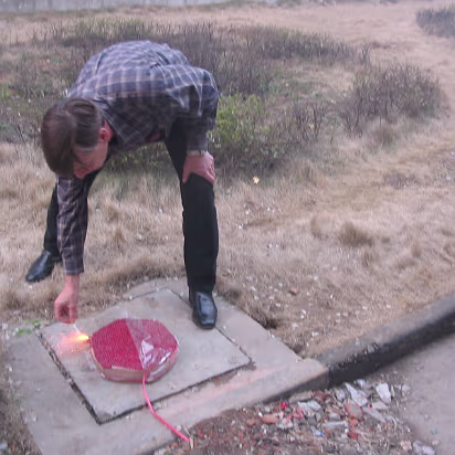 Spring_Festival_06-008 The fuse is lit!