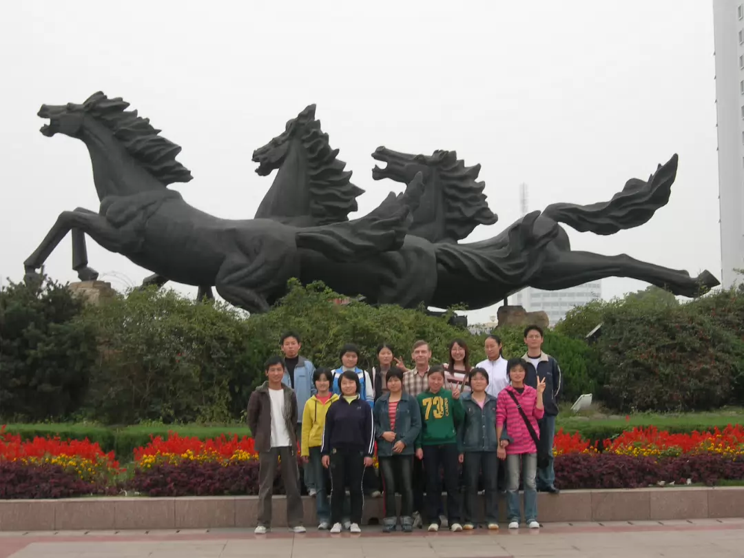 3_Horses_Nov_2005-001