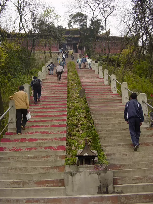 Temple_Mar_2004-008
