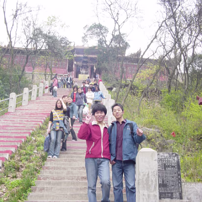 Temple_Mar_2004-010 Explaining the tablet to me. But now I forget...