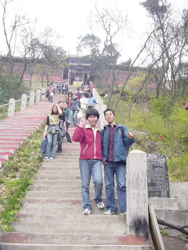 Temple_Mar_2004-010