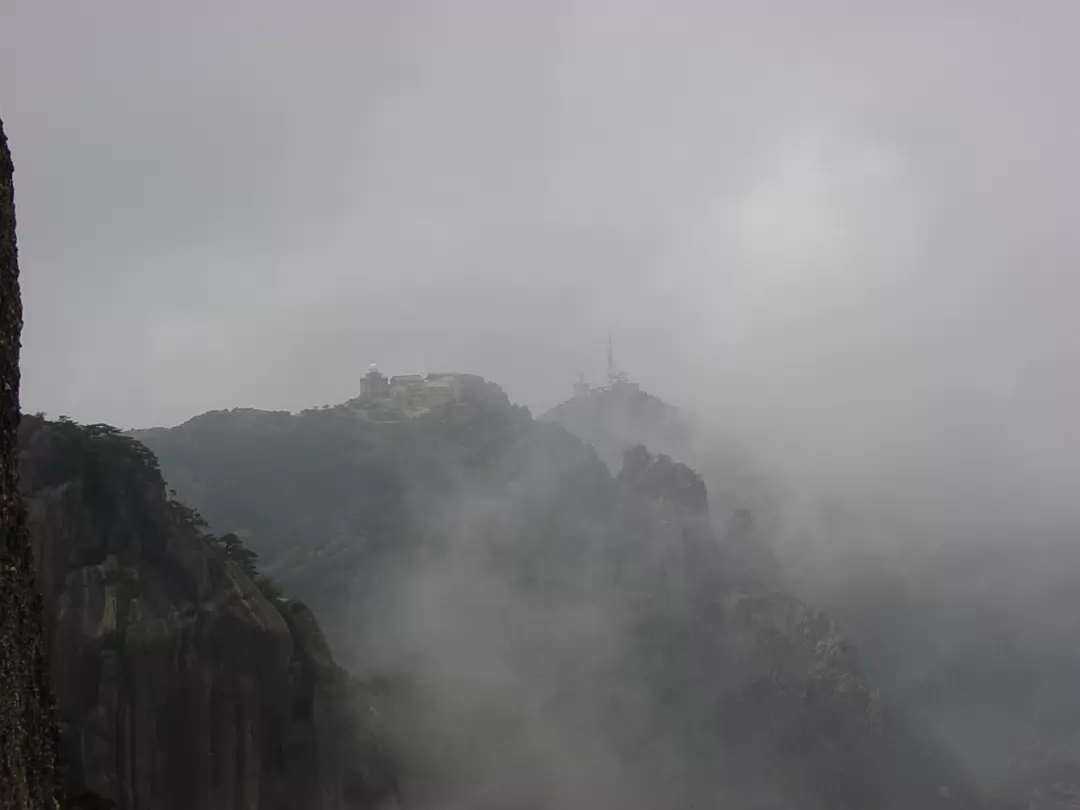 Yellow-Mountain-18