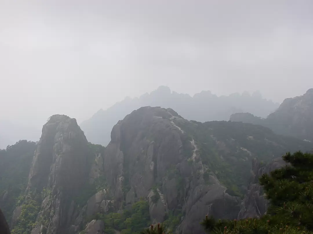 Yellow-Mountain-19