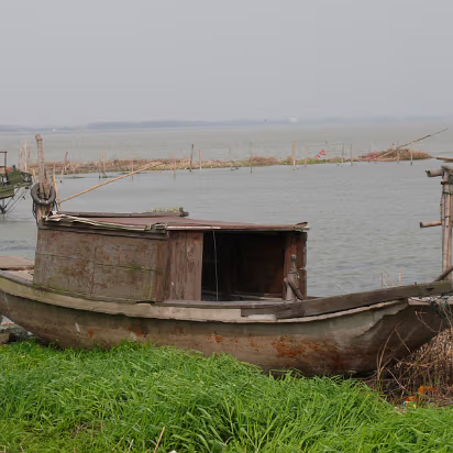 Boat-Buying-11 A good example of the boat we're looking for.