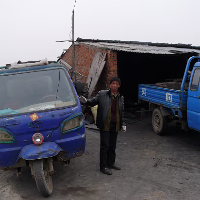 Boat-Buying-22 Heading to another area, this coal hauler wanted to pose for me.