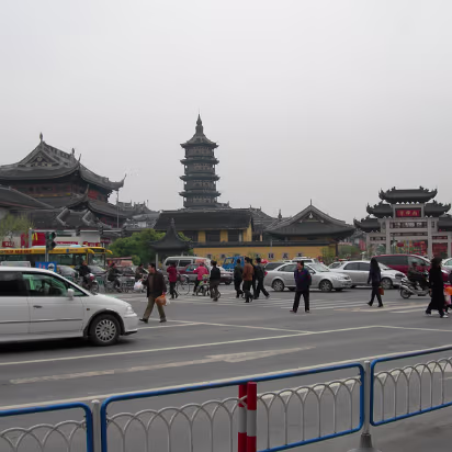 Nan-Chan-Market-02 The busiest intersection in Wuxi I think.