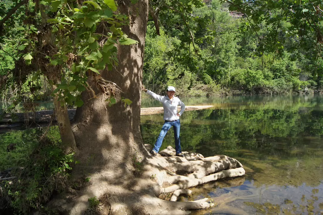Blanchard_Springs-016