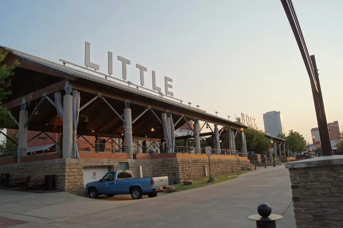 Downtown_Little_Rock-006