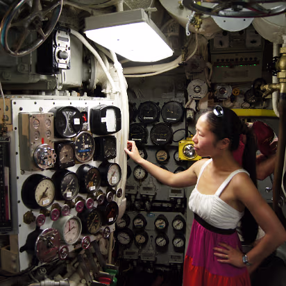 Maritime_Museum-020 Hanhan is enthralled by the dials and controls.
