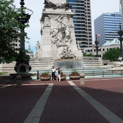 Downtown_Indy_June_2009-007 Zhang Family posing.
