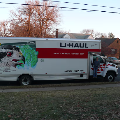 Indiana_Move-001 Hanhan is ready to load the truck.