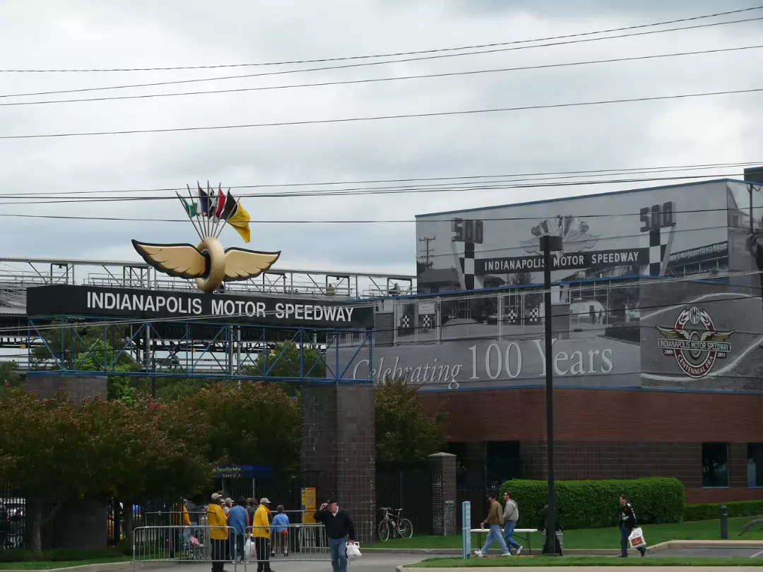 Indy_Pole_Day_2009-001