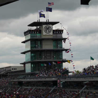 Indy_Pole_Day_2009-005 The pagoda and the pole. See the numbers on the pole?