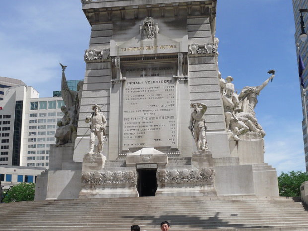 Indianapolis June 2009 Hanhan & Her Parents in Indianapolis.