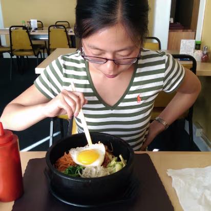 Holyoke_House_Hunt-008