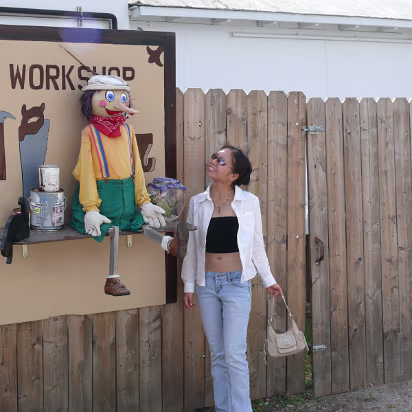 Apple_Orchard_Day-008 Hanhan and her hero, Pinocchio.