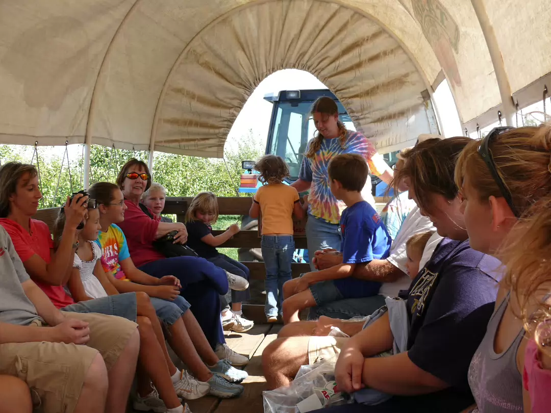 Apple_Orchard_Day-012