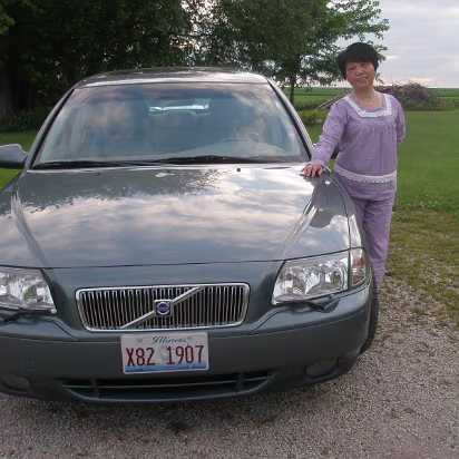 July_2009-001 Chinese car model with pajamas.