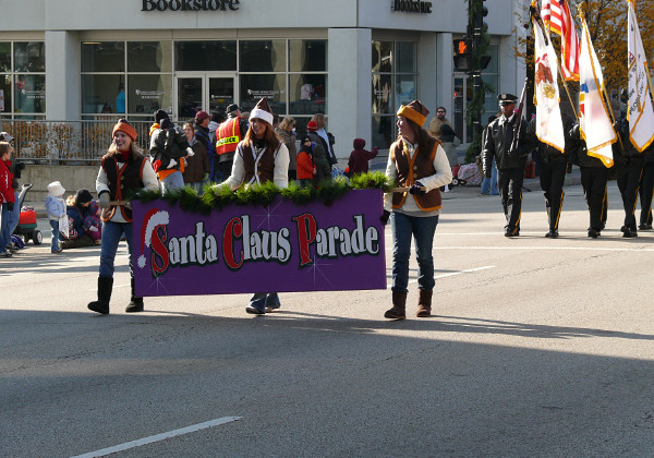 Santa Claus Parade 2007 Santa Claus Parade 2007 America's Oldest Christmas Parade. Hanhan had to go to work 10 minutes before Santa arrived.