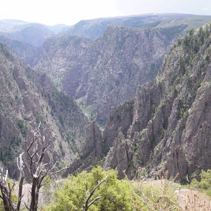 Black_Canyon_of_the_Gunnison_NP-013 First encounter of the canyon is scary.