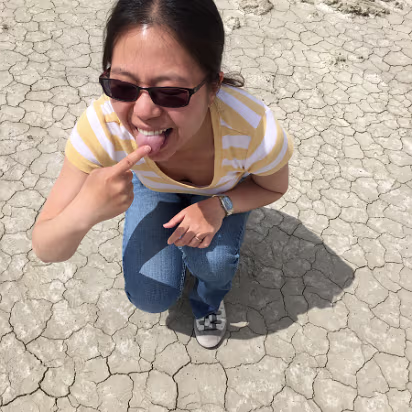 Salt_Lake_City_Area-003 Hanhan, not trusting the signs, tasted the salt flats. It's salt.