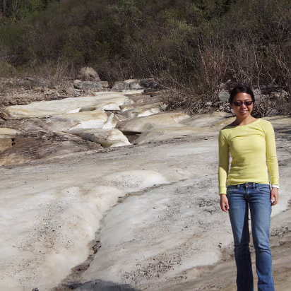 Alaska-034 Hanhan with a frozen stream. Remember this is at the end of May!