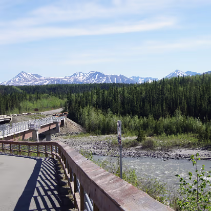 Alaska-040 Nenana River Bridge