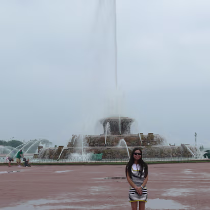 Chicago_Jul-_08-003 Hanhan and Buckingham Fountain.