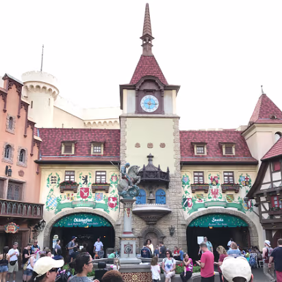 Florida_2017-033 Sausagefest! We took a pass on the $50 buffet.