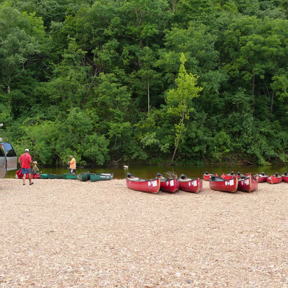 Missouri_2008-008 Canoes ready for launching.