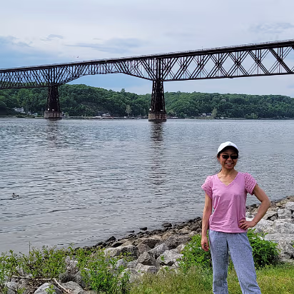 New_York_2021-018 The old railroad bridge was built in the 1880s and converted to a walkway in the 2010s