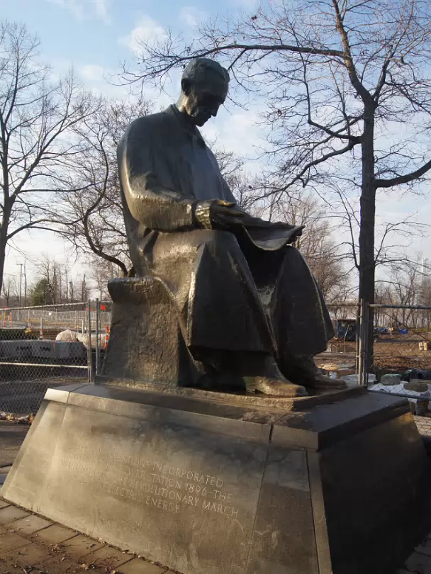 Niagara_Falls_2014-054