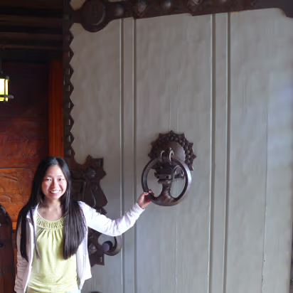 Mountain-017 The massive front door with the knocker.