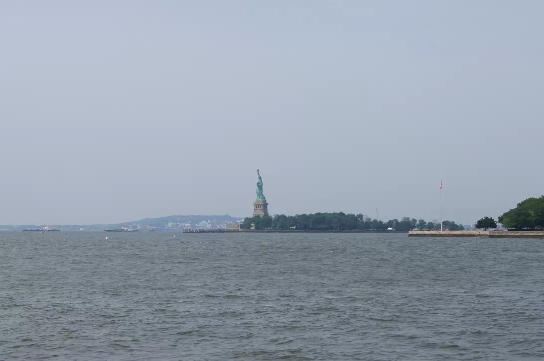 Statue_of_Liberty-010